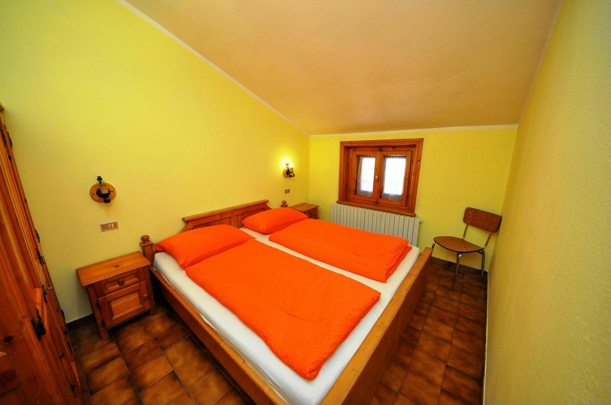 Residence Casa Longa By Livigno Accomodation Exterior foto